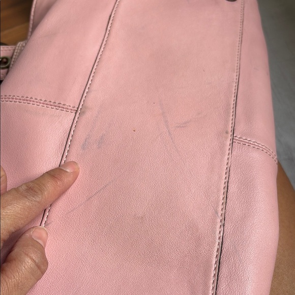 Coach Soft Pink Leather Shoulder Bag - Picture 7 of 10